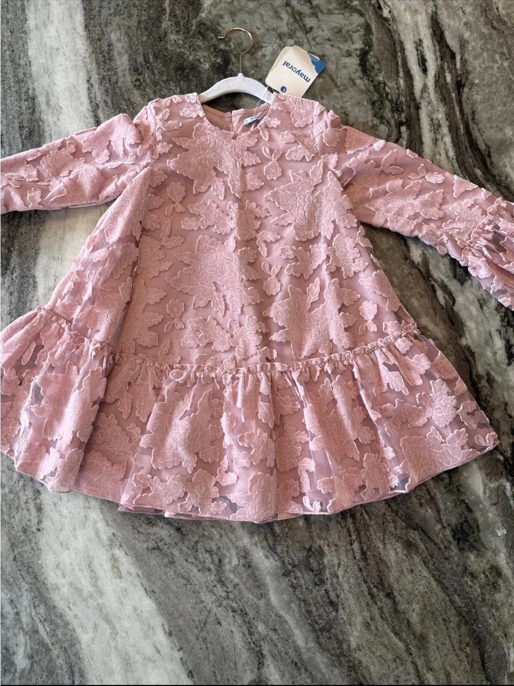 Mayoral Dusty Pink Floral Lace Tiered Long-Sleeve Dress. Size 5 T no tag .